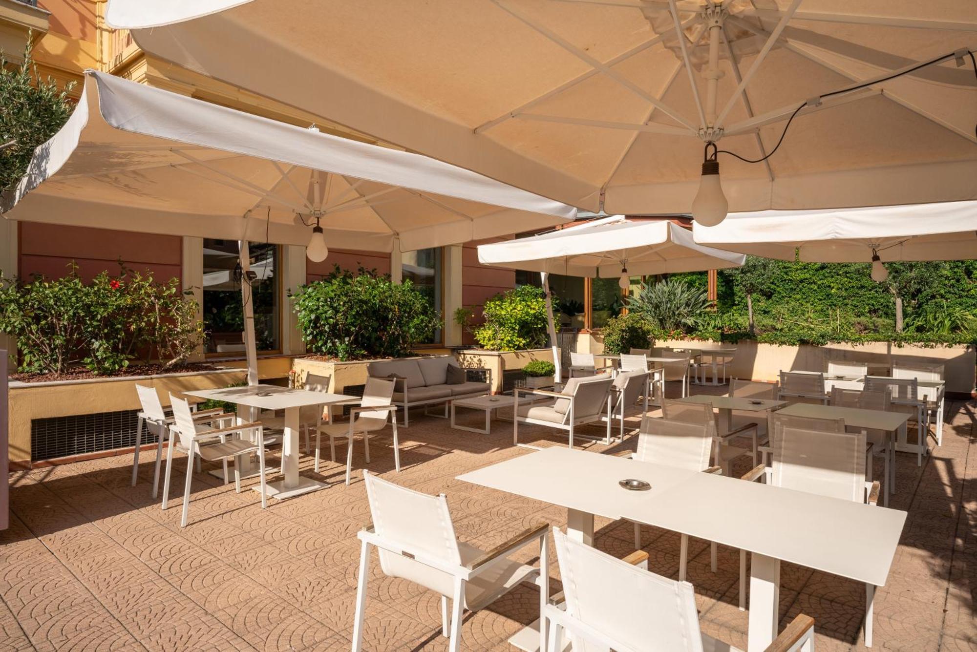 Hotel Careni Villa Italia Finale Ligure Exterior photo